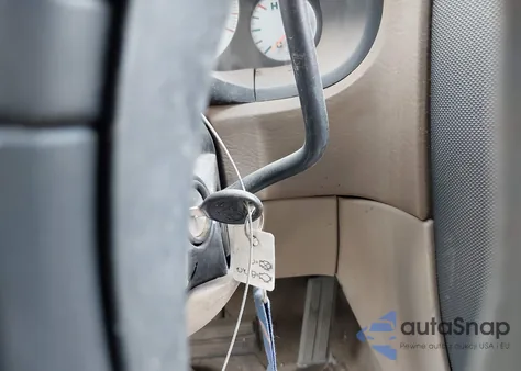 2002 Dodge Caravan Sport z USA, uszkodzony, nr VIN 2B8GP44362R672784